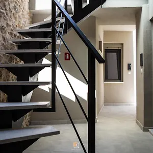 Uni Island - Old Town Appartement